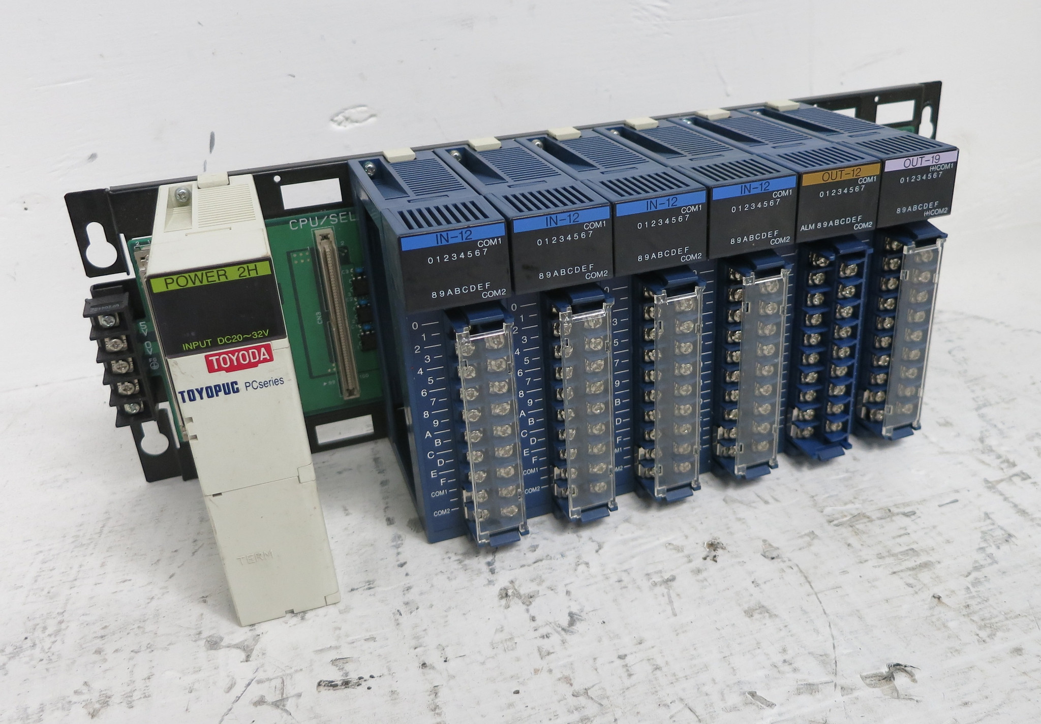 Toyoda Toyopuc THR-2766 8 Slot Base w/ Power2H Input Output Modules PLC  PC10 (DW5683-2) - River City Industrial